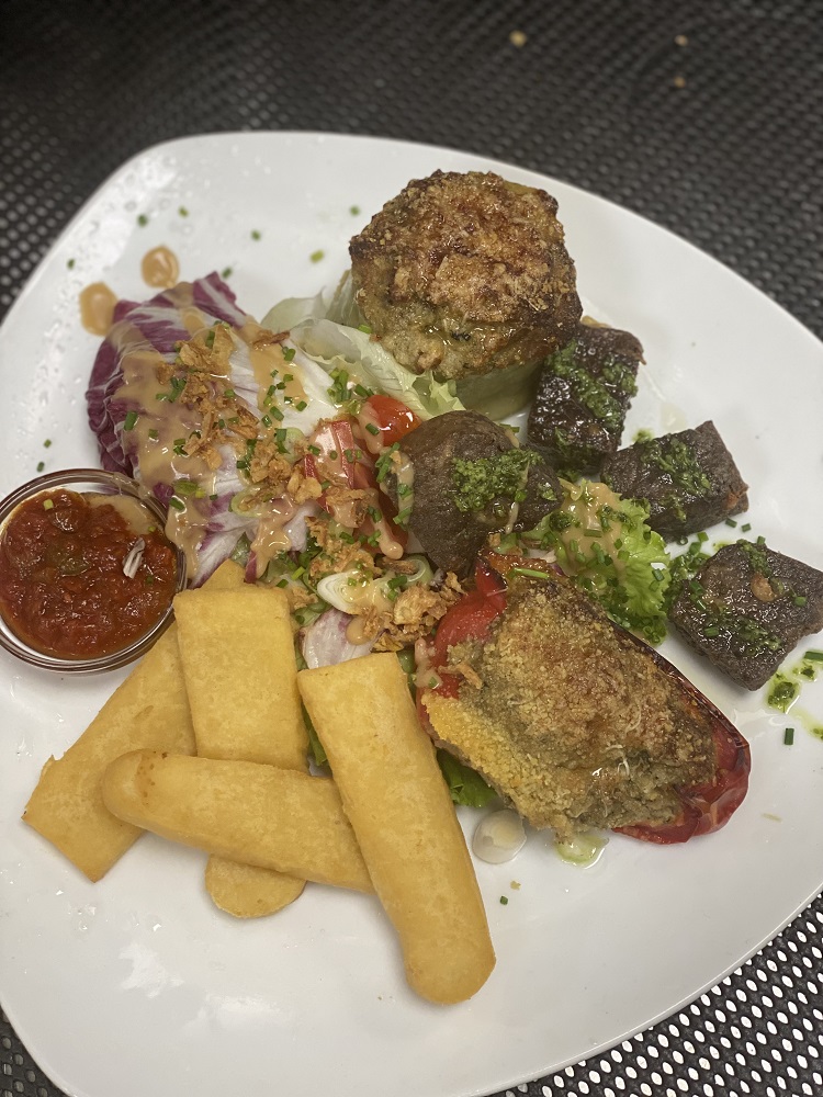 restaurant villeneuve loubet-cuisine traditionnelle cagnes sur mer-evenements nice-cuisine maison saint laurent du var-produits frais antibes