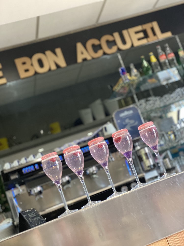 restaurant villeneuve loubet-cuisine traditionnelle cagnes sur mer-evenements nice-cuisine maison saint laurent du var-produits frais antibes