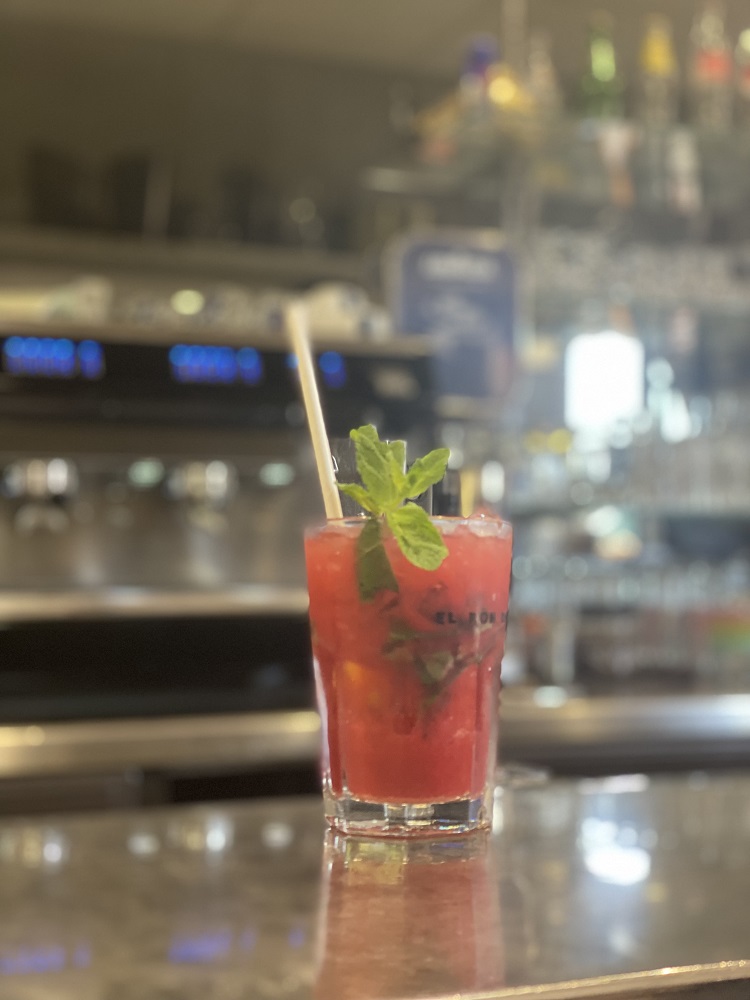 restaurant villeneuve loubet-cuisine traditionnelle cagnes sur mer-evenements nice-cuisine maison saint laurent du var-produits frais antibes