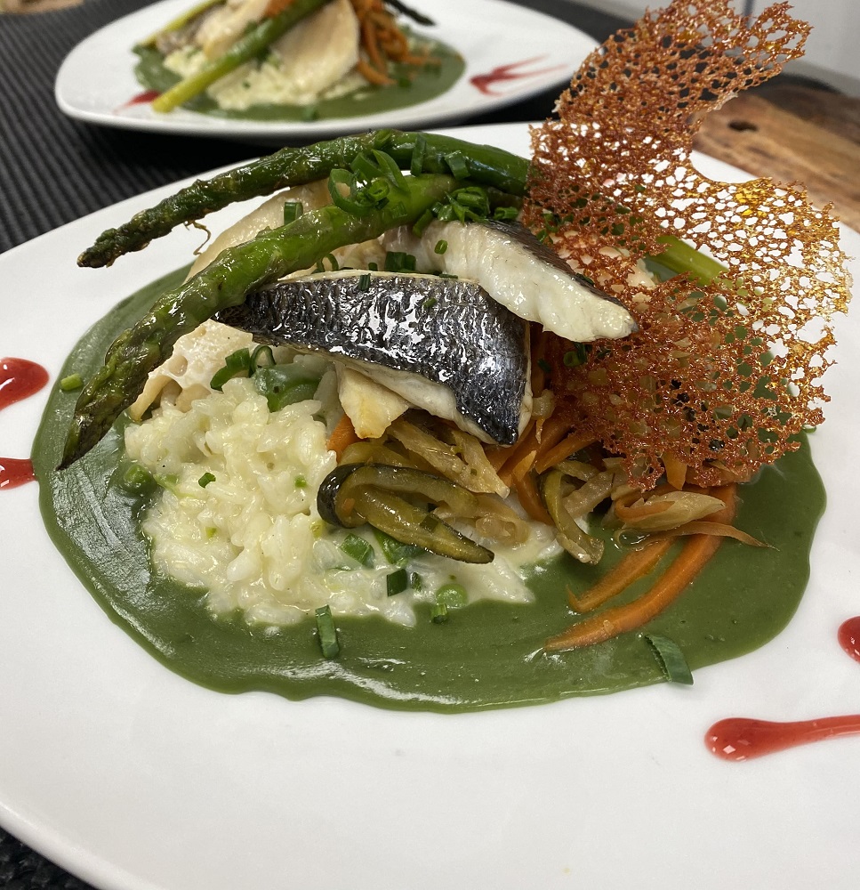 restaurant villeneuve loubet-cuisine traditionnelle cagnes sur mer-evenements nice-cuisine maison saint laurent du var-produits frais antibes